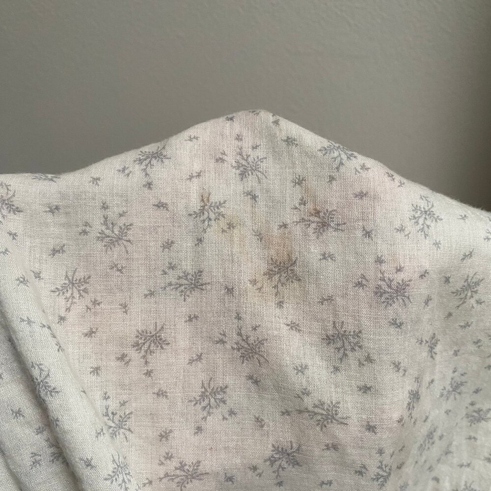 Doen Lovisa Nightgown Small Floral Smocked Neck Midi - Picture 9 of 9